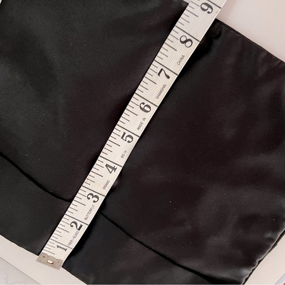 Guerlain satin case travel protection dust for makeup / cosmetics brushes, black - Picture 15 of 16